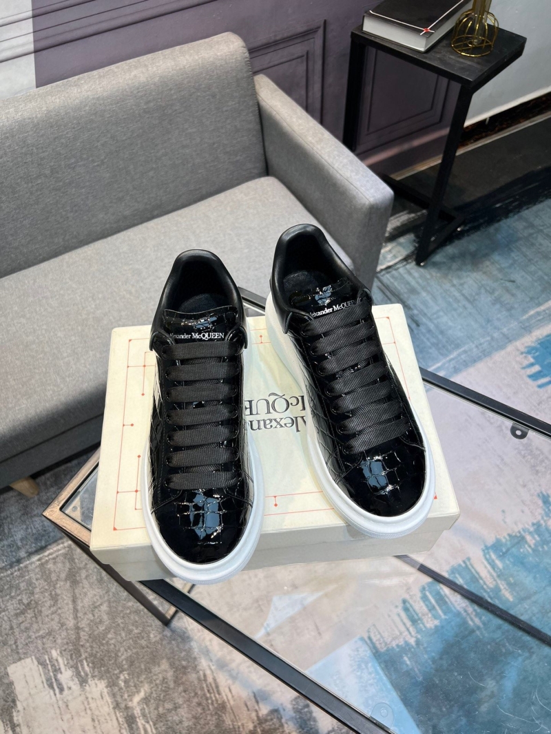 Alexander Mcqueen Casual Shoes